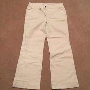Women’s khakis